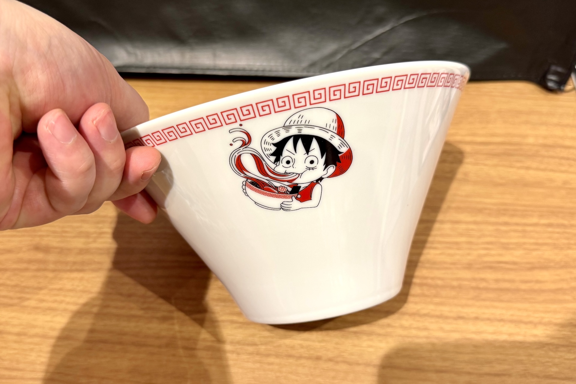 麦わらラーメンどんぶり 価格：2,970円