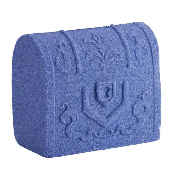 宝箱型入浴剤を溶かすと様々なアイテムが出現