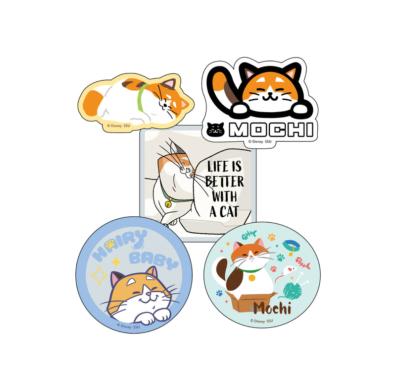 描き起こしデザインや作中モチーフが詰まった、贅沢なスマホサイズのステッカーセット。サイズ：約7×7cm（幅×高さ）