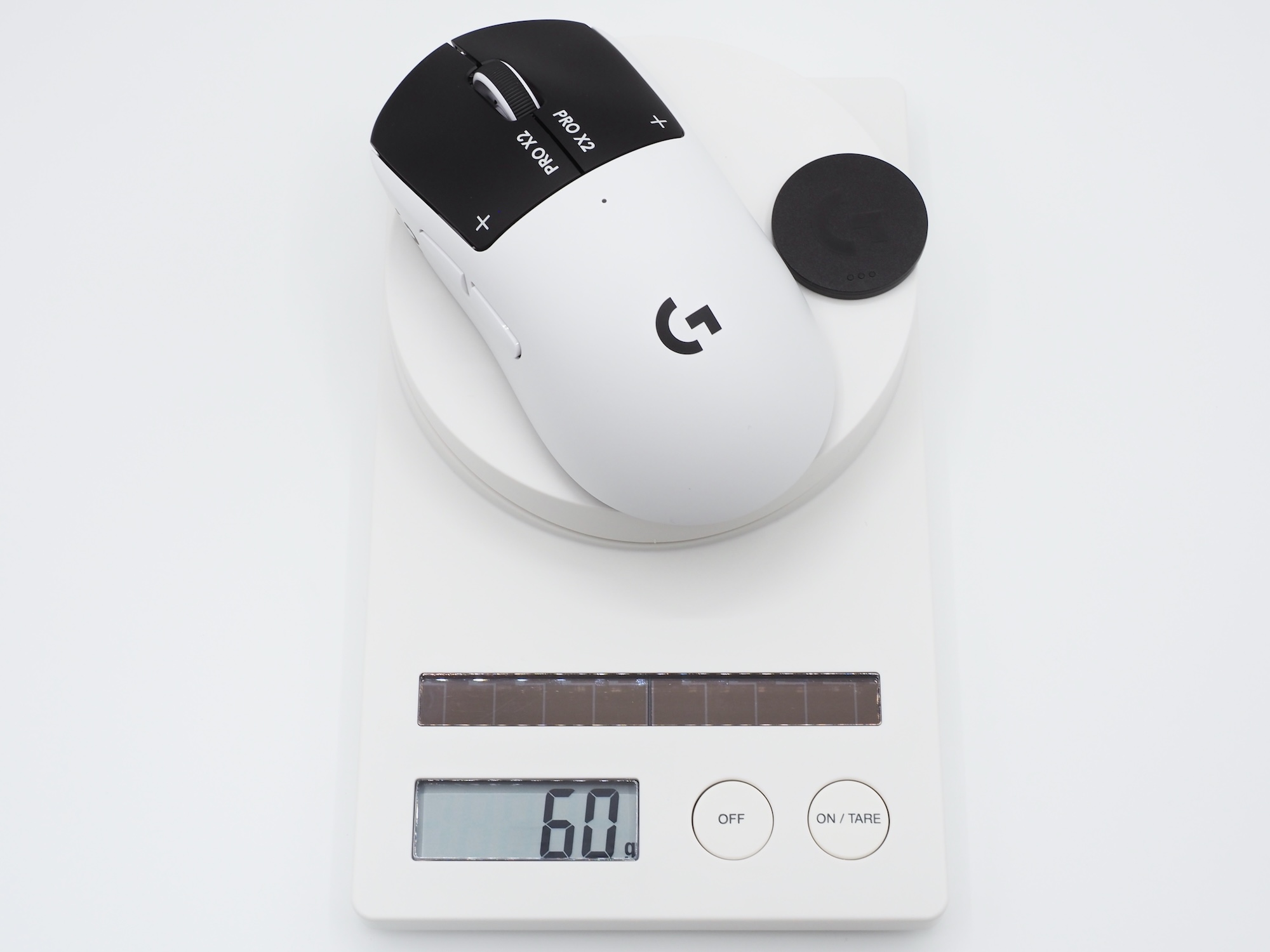 「PRO X2 SUPERSTRIKE」は実測60g。別物レベルで軽い