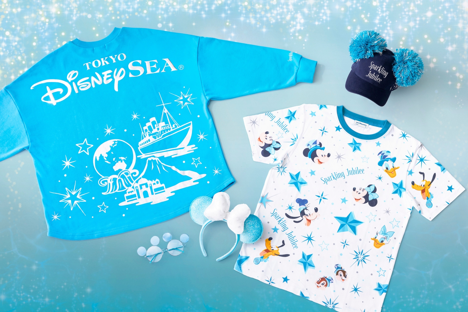 トレーナー 6,000円、Tシャツ サイズ毎各2,700円～3,800円、サングラス 2,900円、カチューシャ 2,400円、キャップ 3,800円