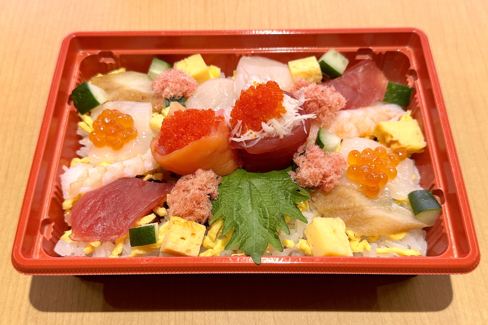 「華やか 海鮮ひなちらし（1人前）」 価格：950円〜 販売期間（お渡し日）：2月18日〜3月3日