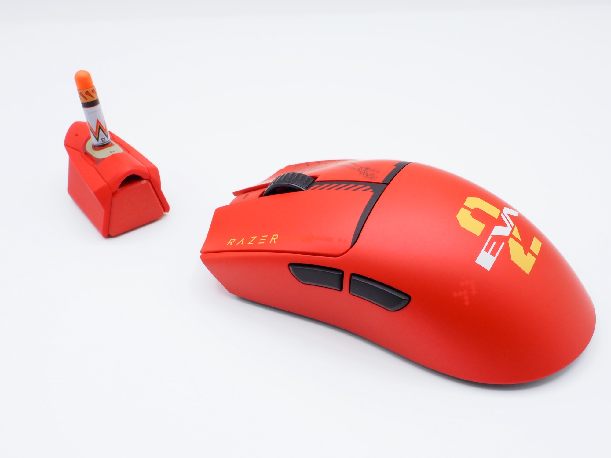 非常に映えるワイヤレスドングルだ