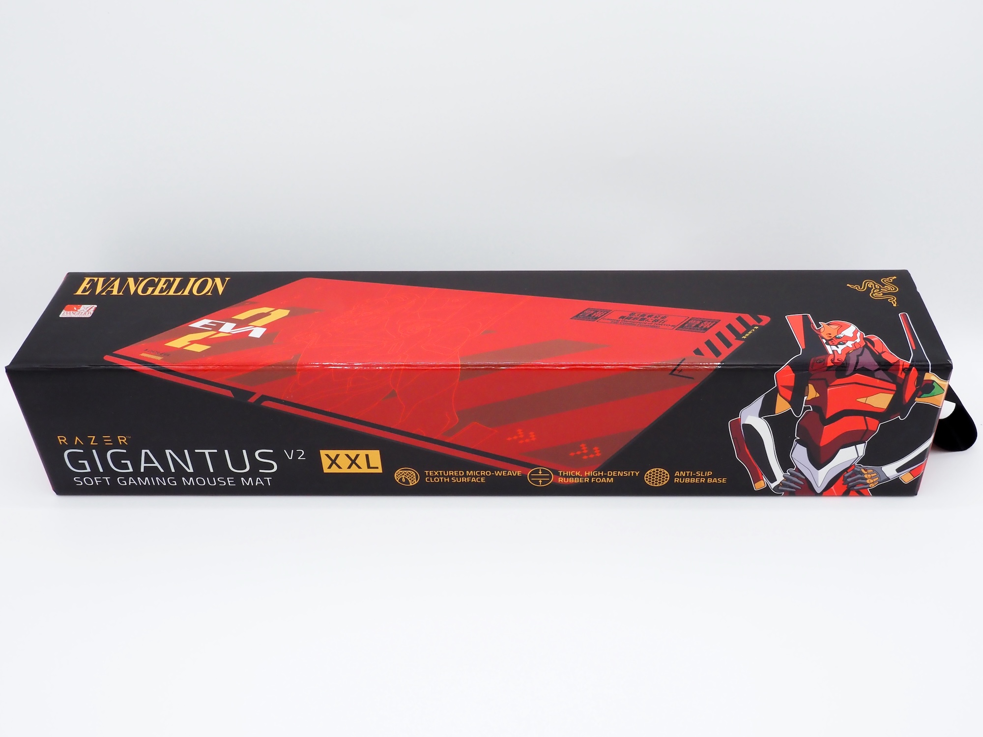 「Gigantus V2 XXL」コラボモデルのパッケージ