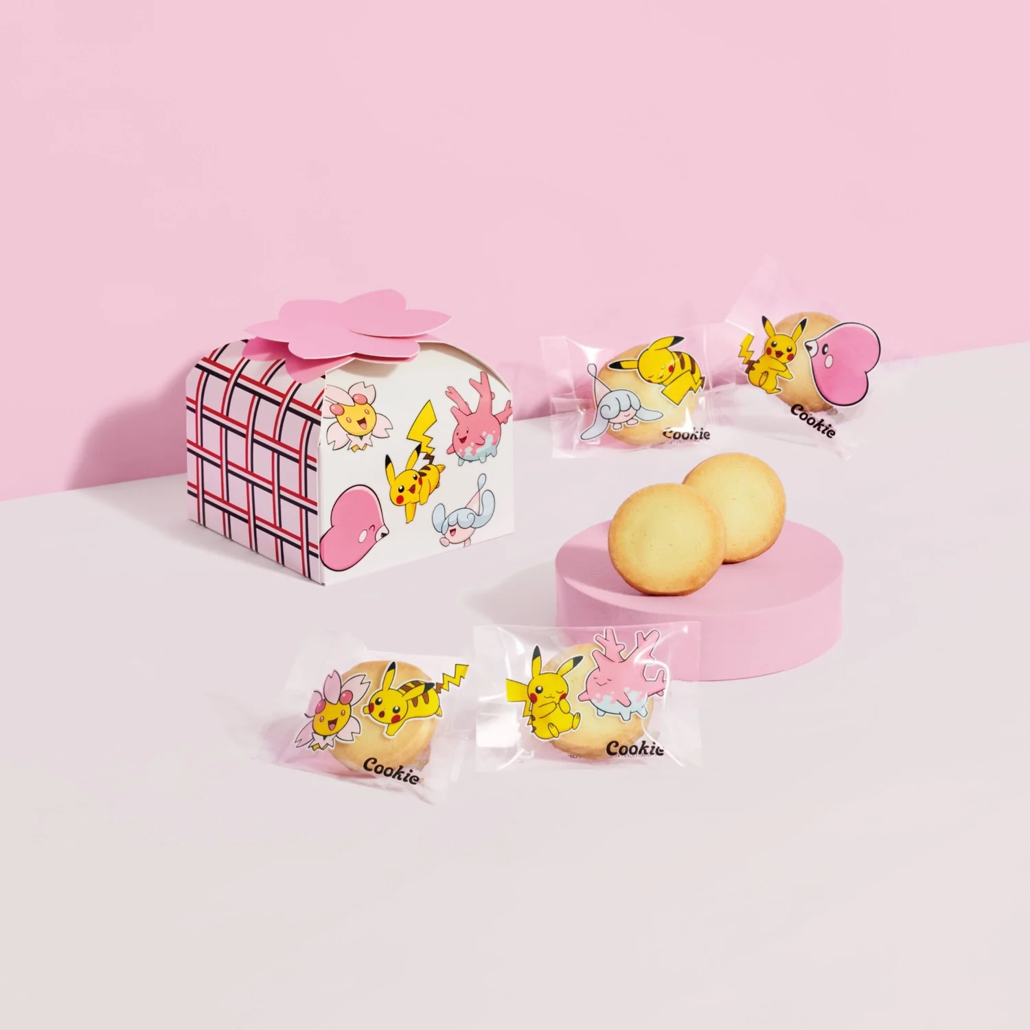 クッキー(8個入) 756円