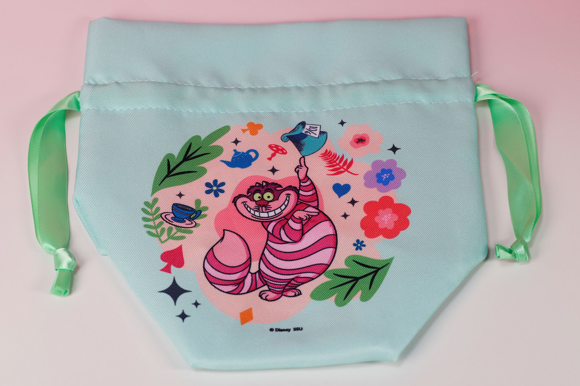 小物を入れる際は、少しスペースに余裕を持たせたい