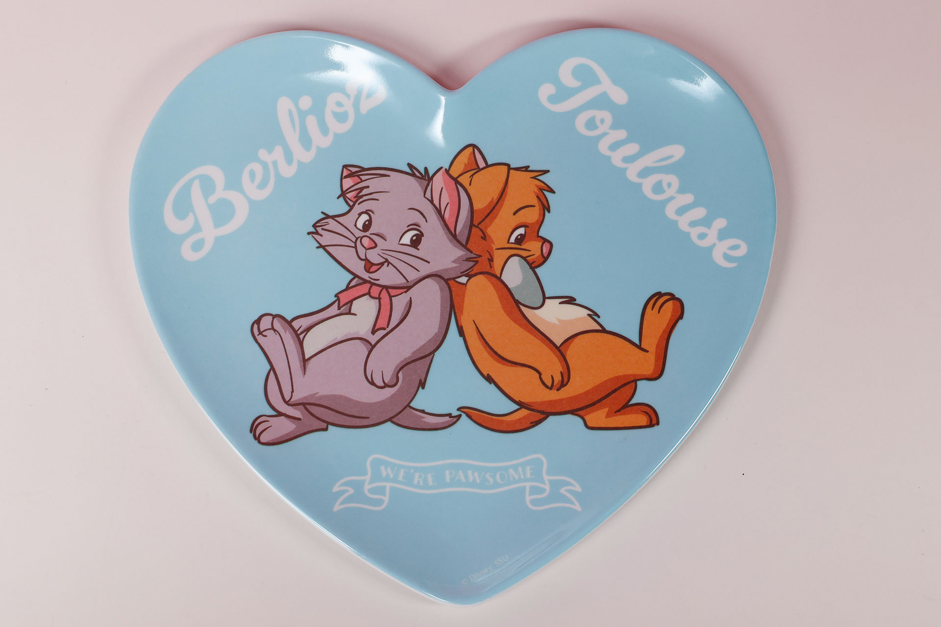 ベルリオーズ&トゥルーズのメラミントレー。サイズは幅17cm×高さ16cmだ