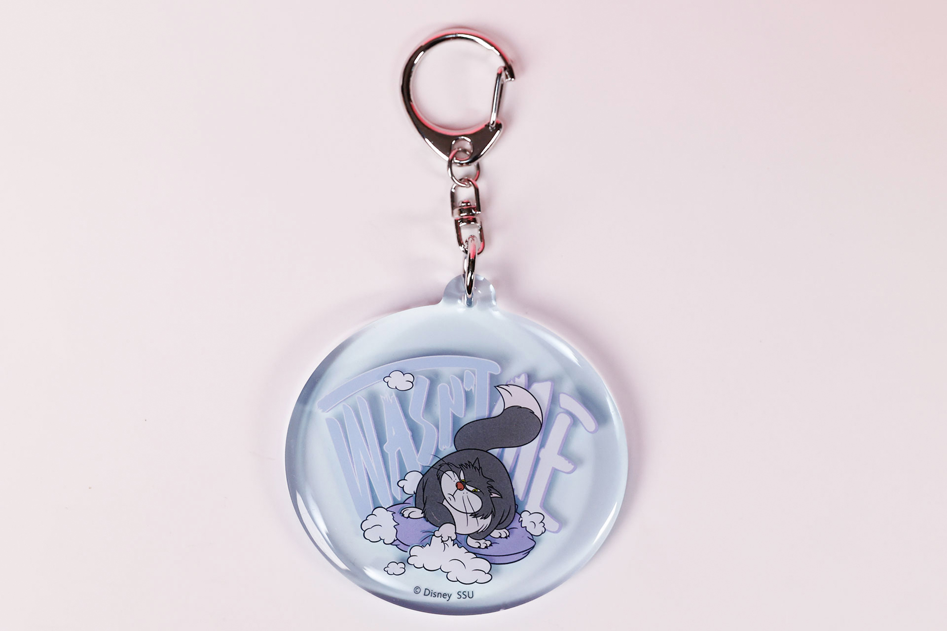 こちらは、ルシファーのアクリルキーホルダーだ