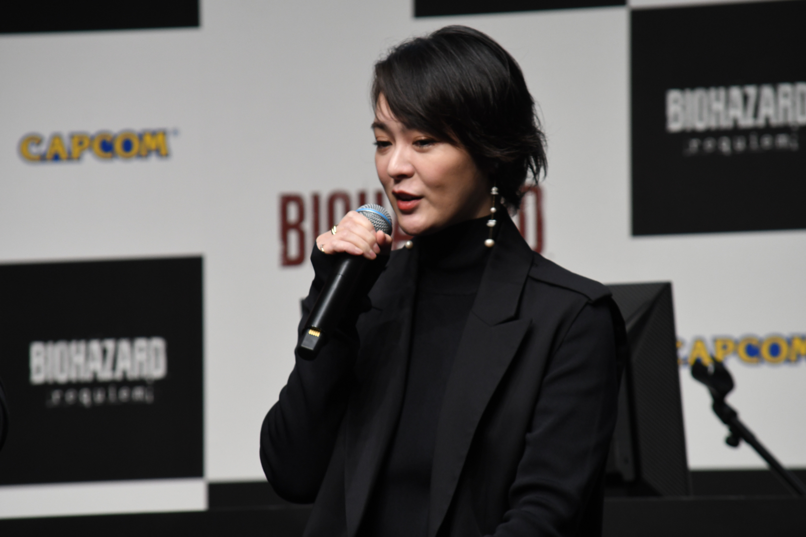 女優の貫地谷しほりさん