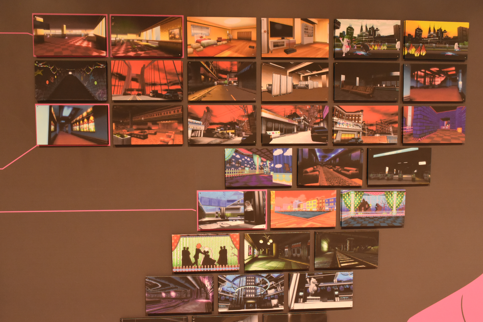 壁に数字が書かれているので近づくと、そのナンバリングタイトルの資料が展示されている