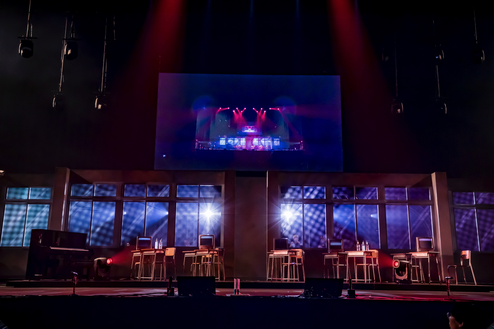 （PHOTOGRAPHY BY Takashi Konuma）