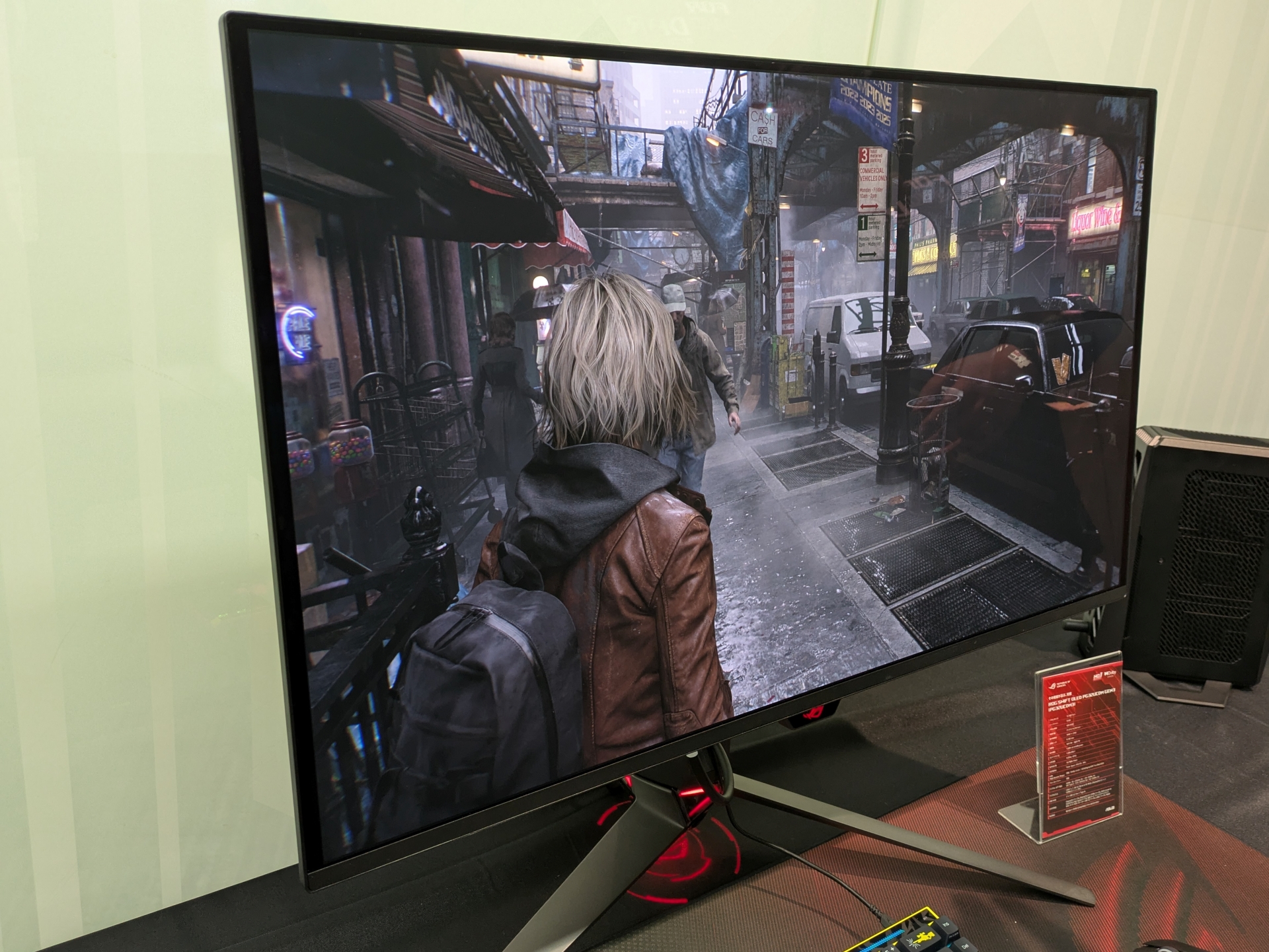 240Hzのなめらかさと、明暗のメリハリがきいた4K OLEDの映像美に圧倒された