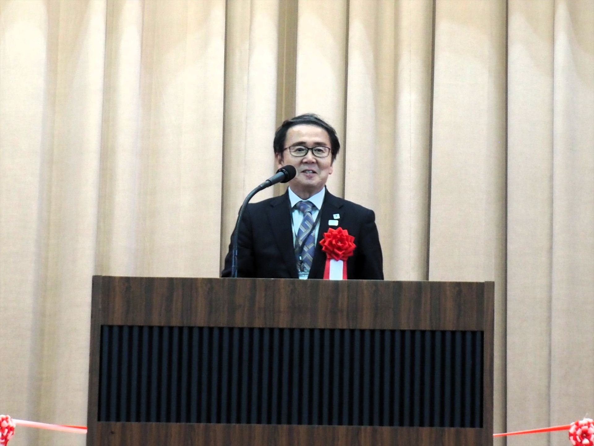 香川県知事の池田豊人氏