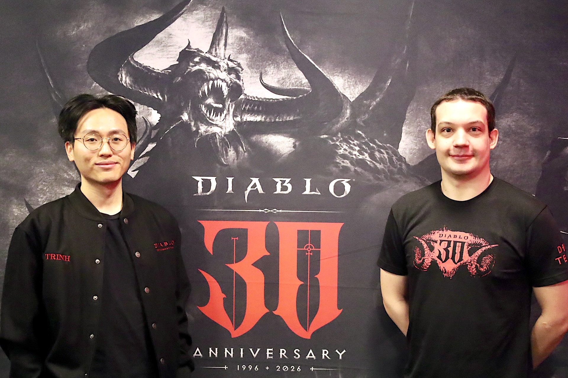 左：Stephen Trinh氏（リードクラスデザイナー）、右：Bjorn Mikkelson氏（シニアクラスデザイナー）