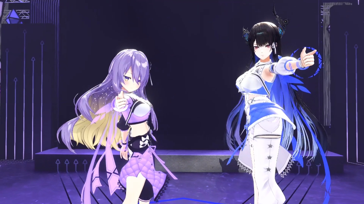 ムーナ・ホシノヴァ、ネリッサ・レイヴンクロフト