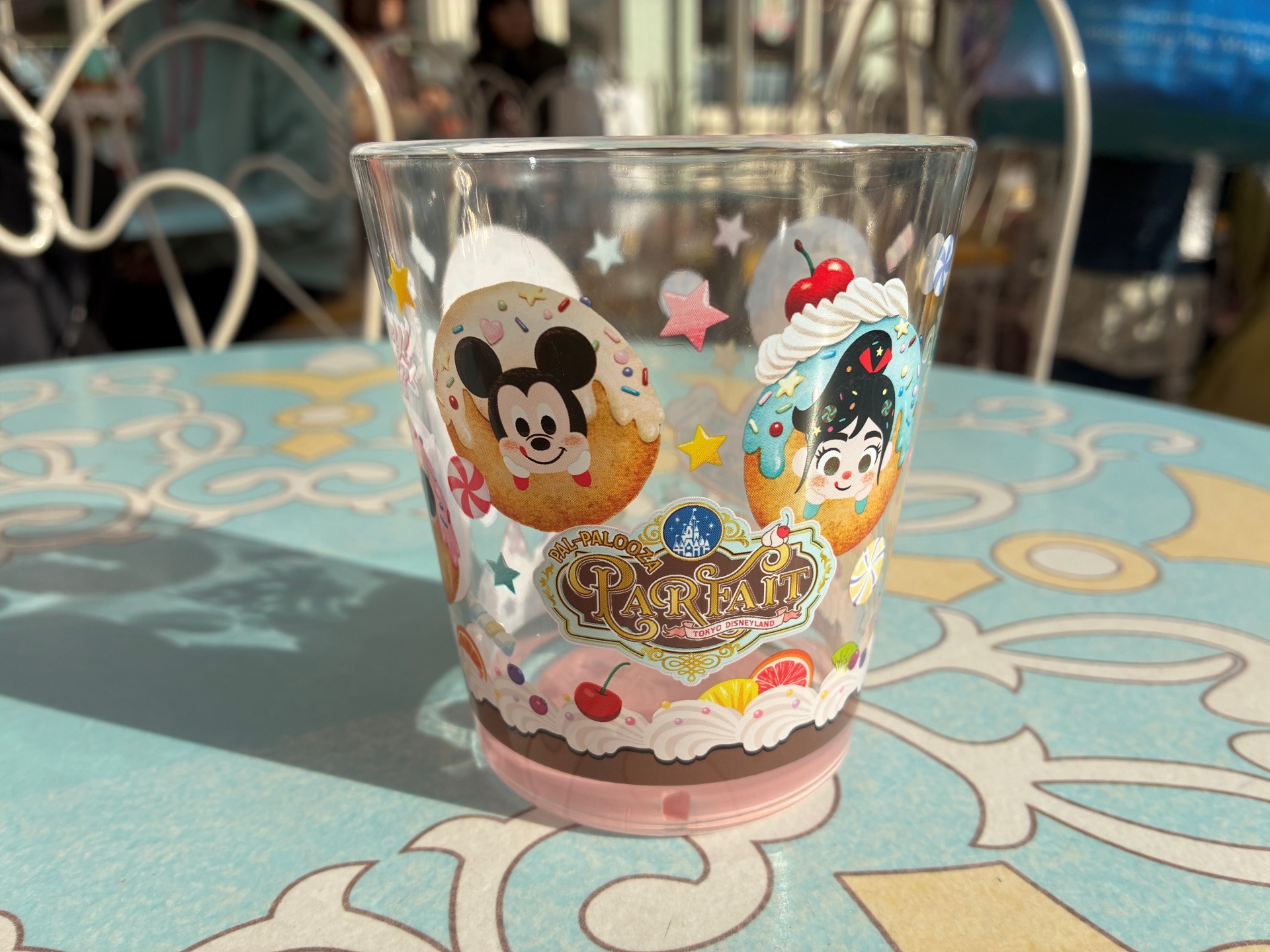 プラス1,000円でスーベニアカップを付けられる