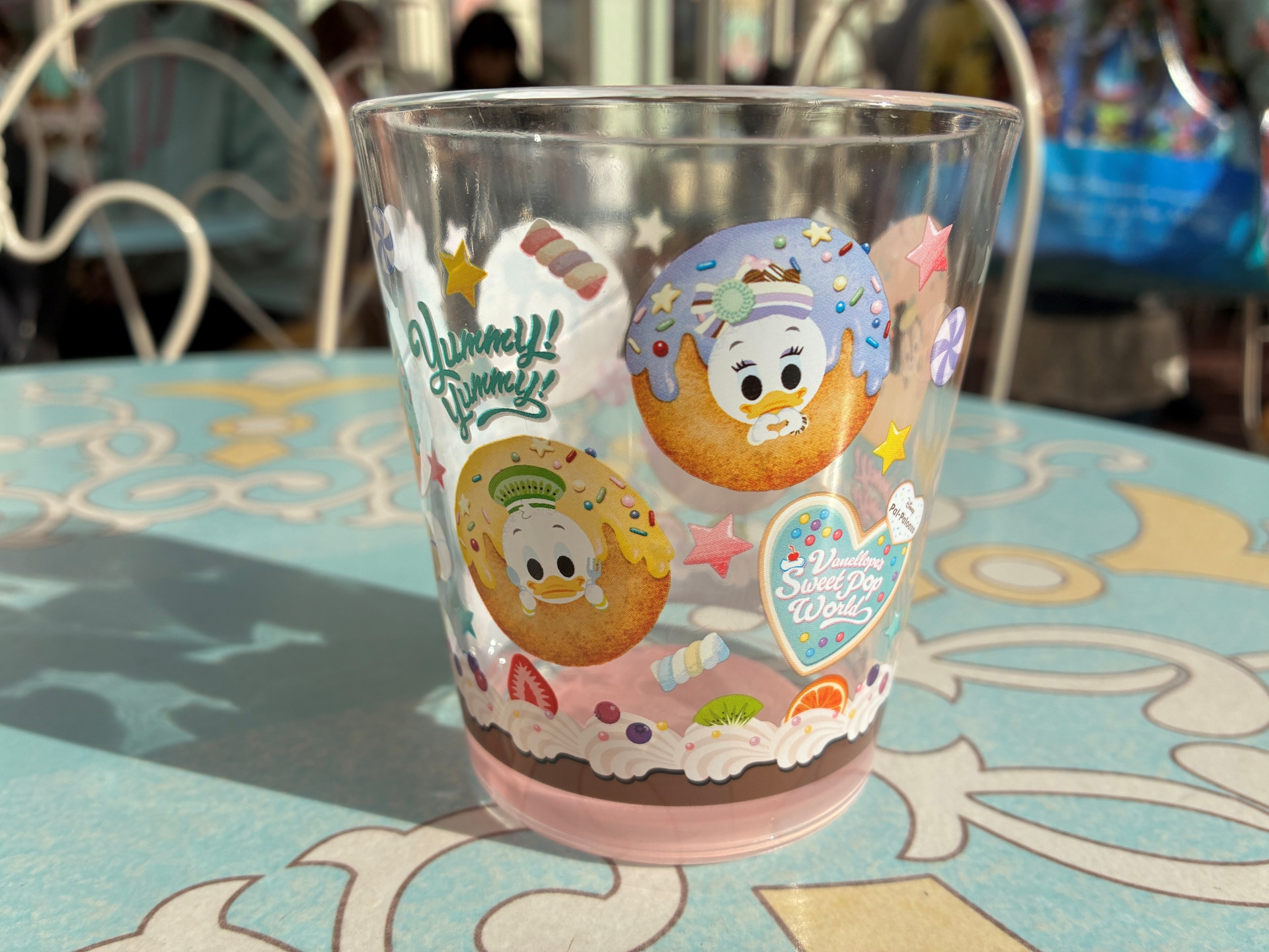 プラス1,000円でスーベニアカップを付けられる