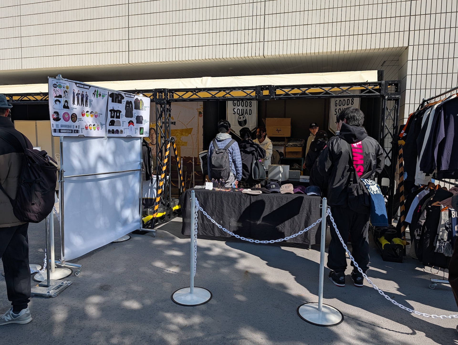 Good 8 Squadのブースは去年に引き続き出展。開場から20分後の様子だが、既に長蛇の列ができていた