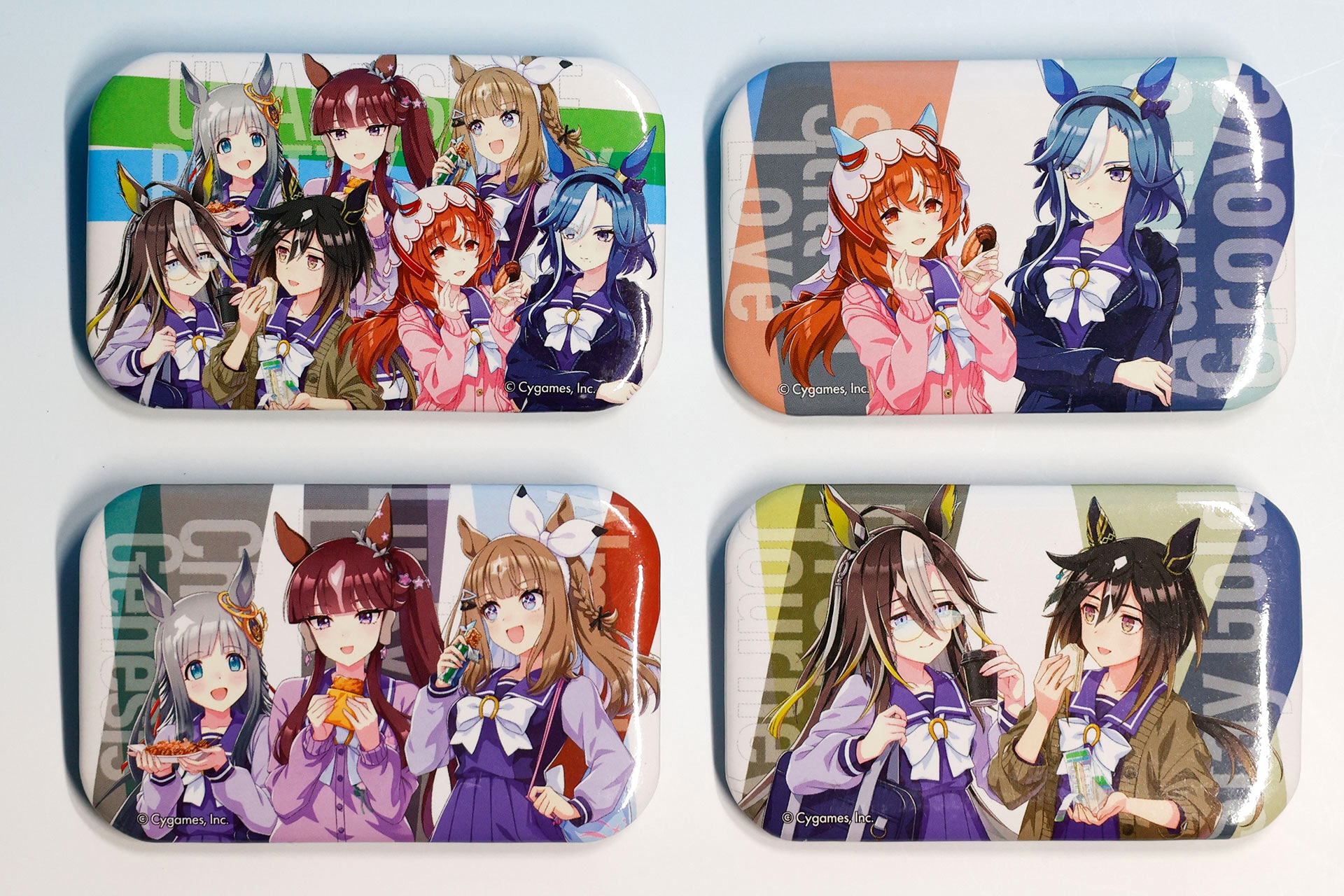 キャンペーン景品の「オリジナル缶バッジ」も全部で4種類用意されている