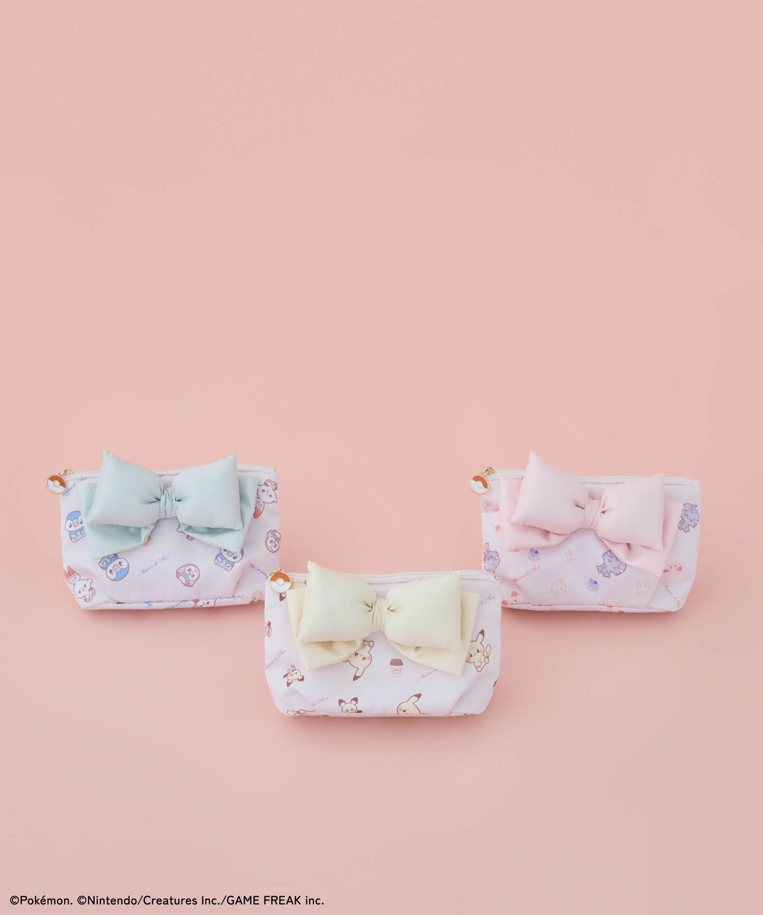 ポケモン プリントポーチ（4,200円）