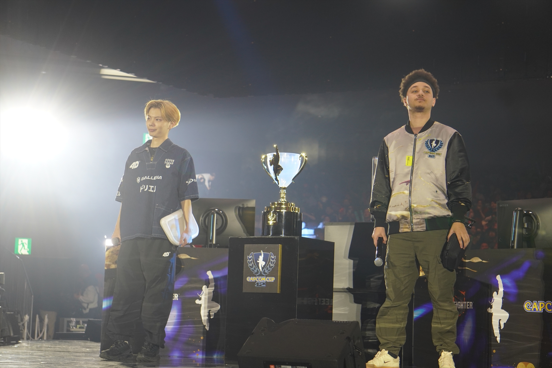 決勝戦を前に一言求められ、Kilzyou選手は「ただ、優勝を目指して頑張りたい」、さはら選手が「勝ちましょう」と話した