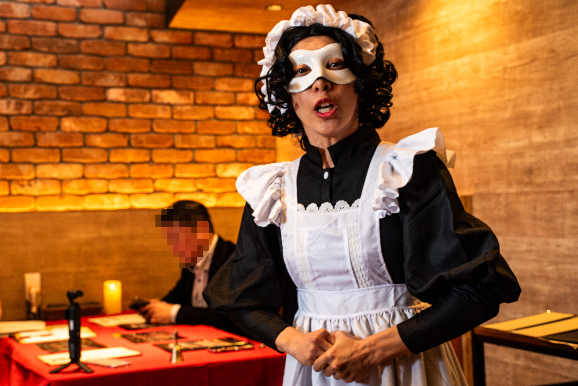 強制的に執事として召喚。お嬢様の面倒をみたい気もする