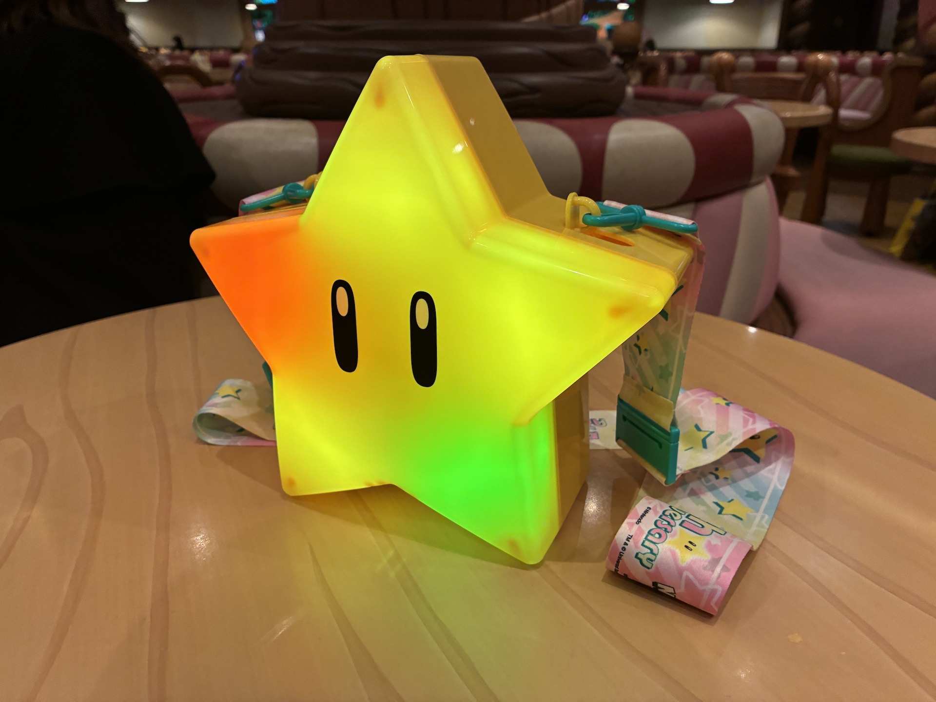 「アニバーサリー・スーパースター・ポップコーンバケツ 〜ミックスフルーツ・フレーバー〜」