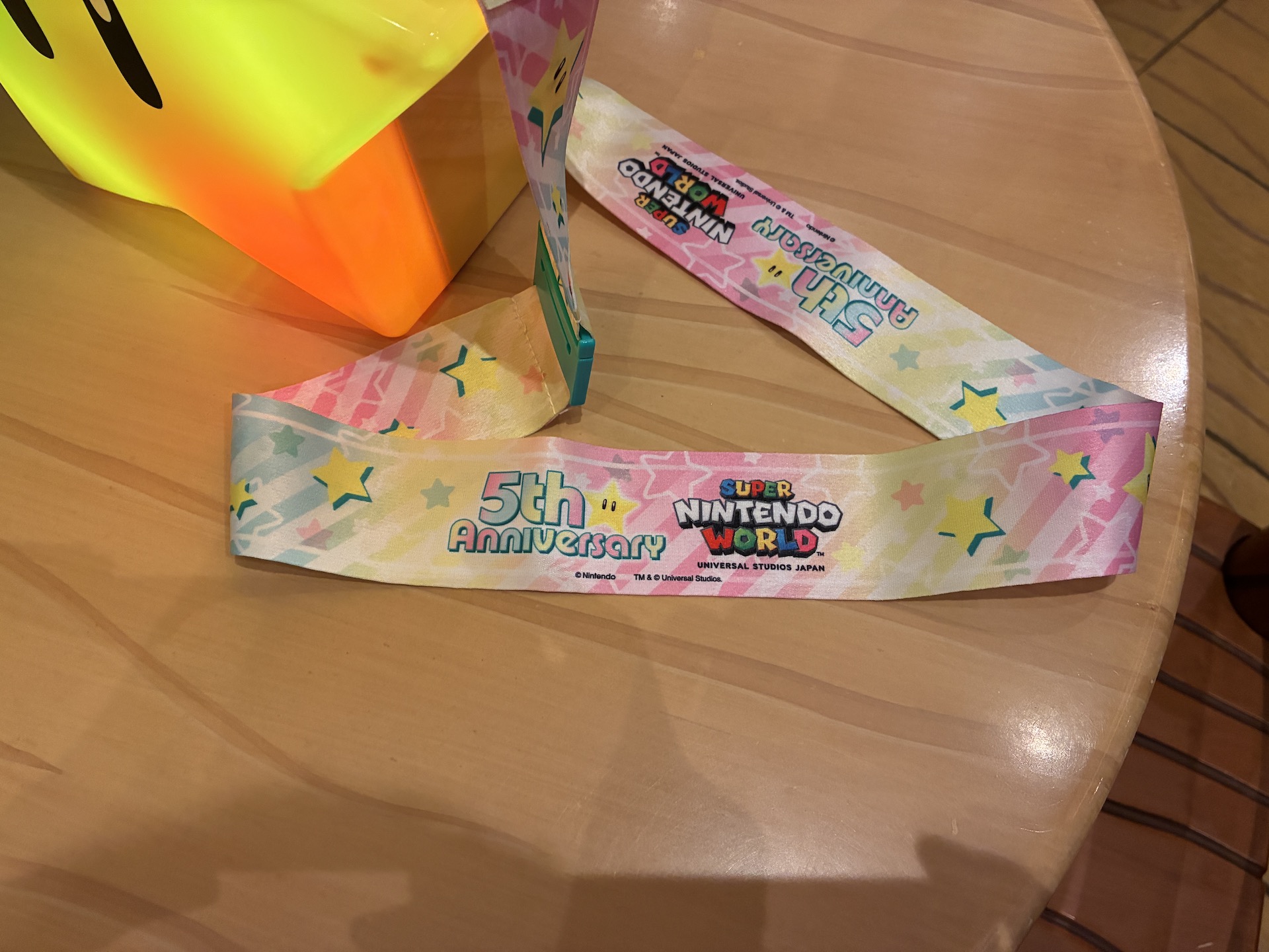 「アニバーサリー・スーパースター・ポップコーンバケツ 〜ミックスフルーツ・フレーバー〜」