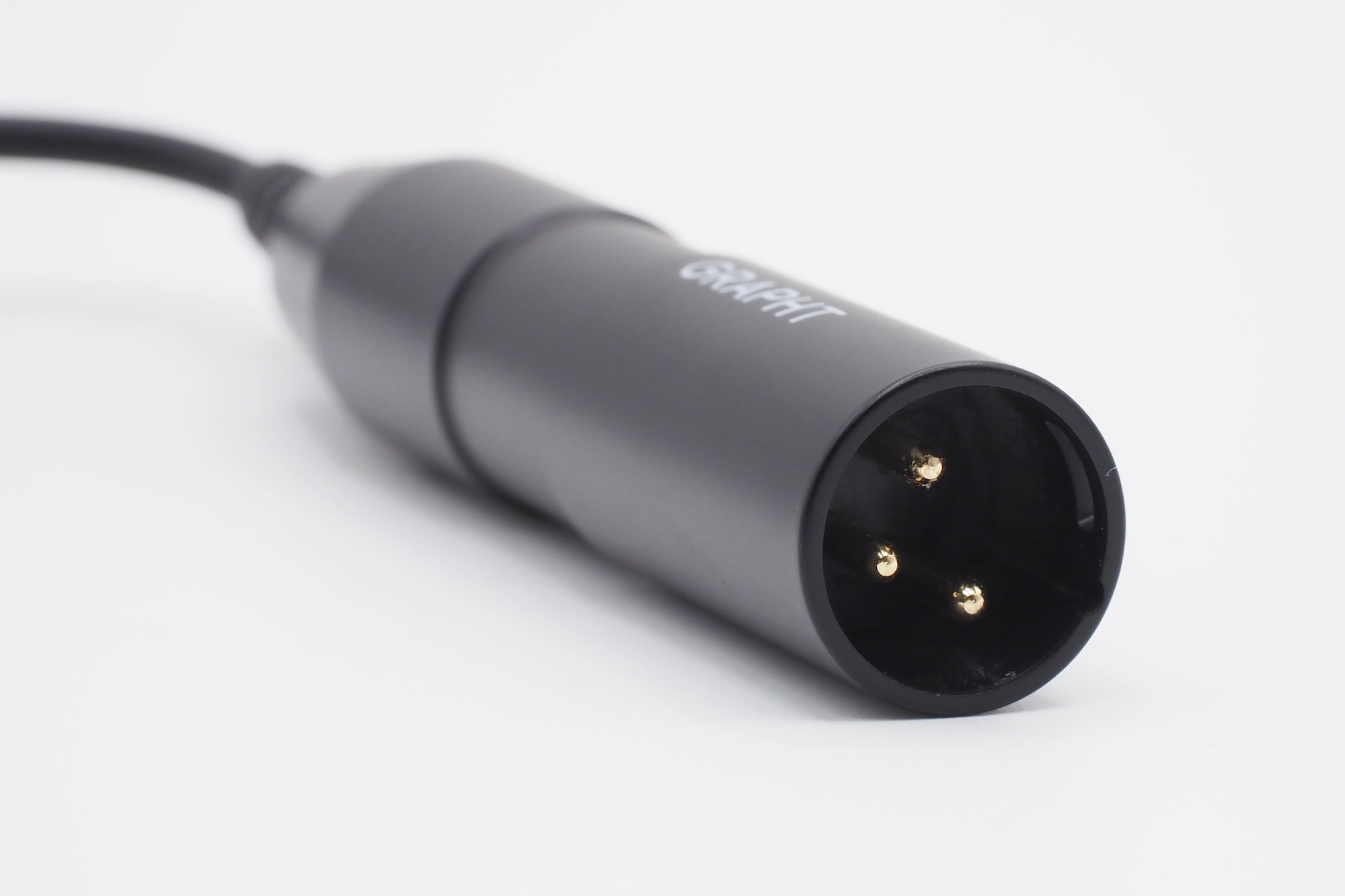 XLR接続は音質・拡張性・信頼性を備え、プロの現場で愛用されている