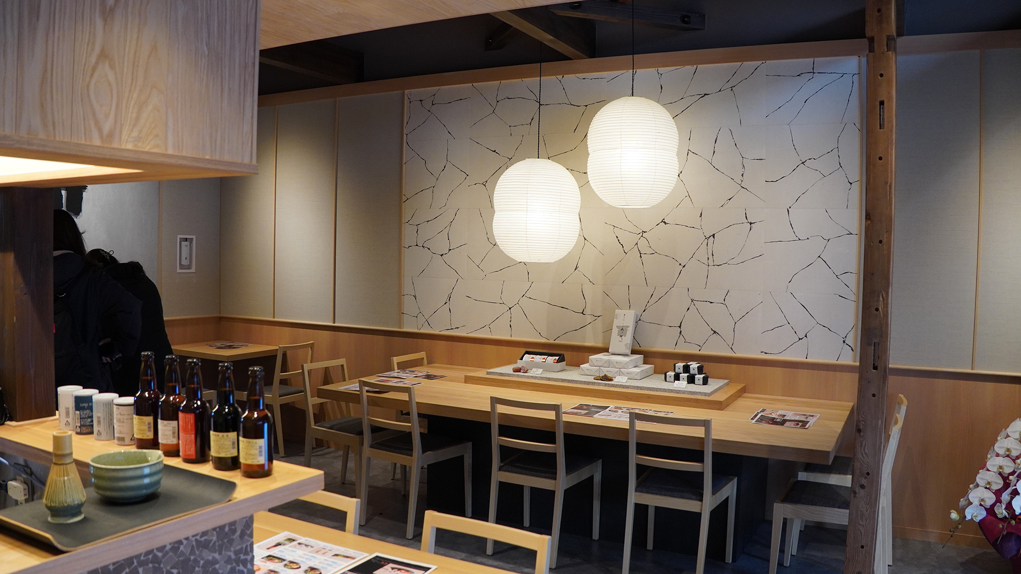 「茶寮 京都仁王門 ござる。」の店内