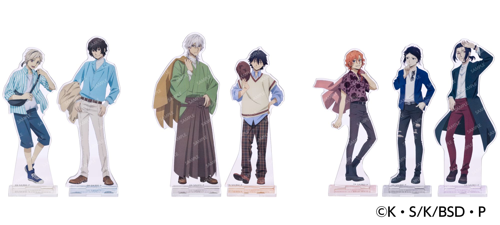 描き下ろしイラストを使用したデザイン。コラボ限定アクリルスタンドはランダム提供。デザインは選べない