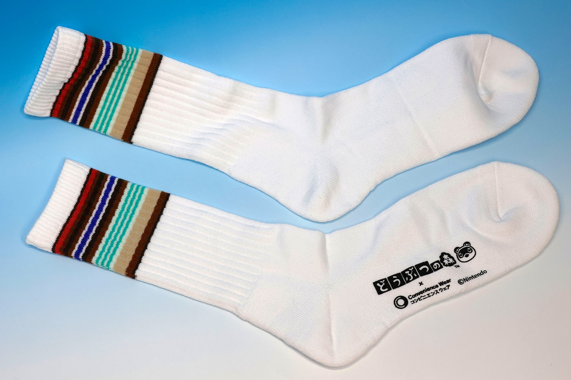 素材は綿、ポリエステル、その他だ