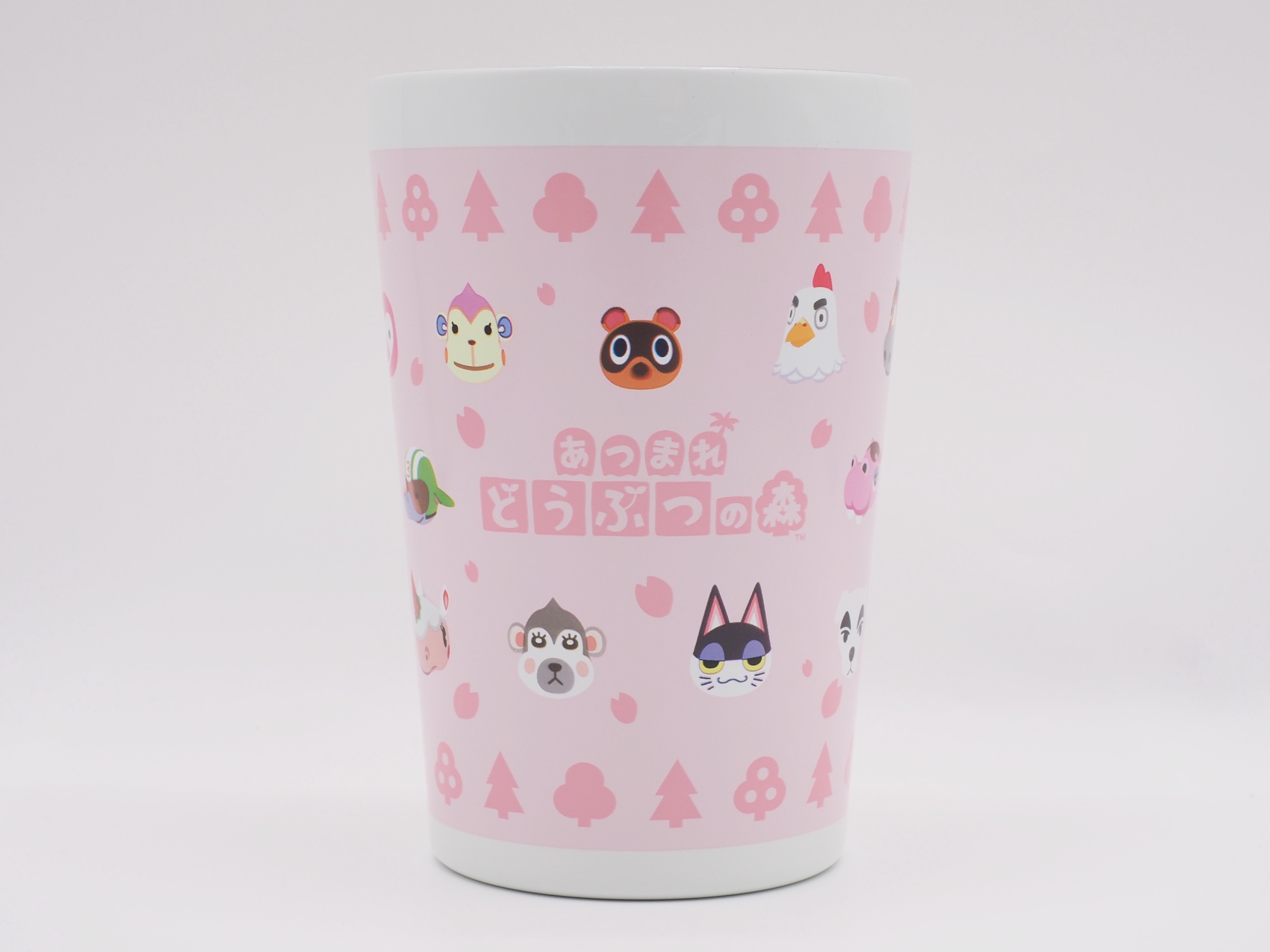 桜がモチーフで可愛らしいデザイン