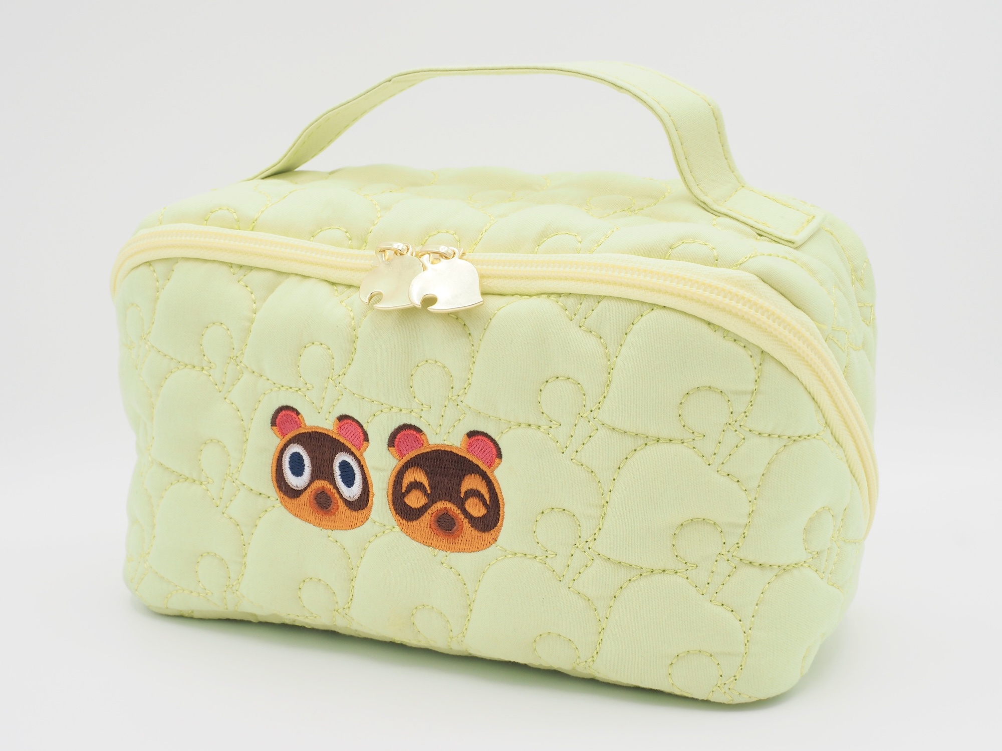 フレッシュなイエローグリーンカラーで春らしい色合い