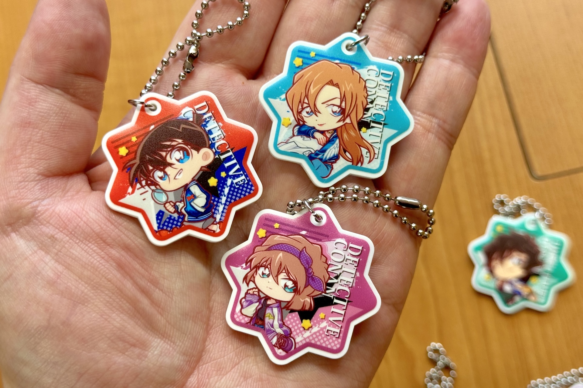 デフォルメ姿で描かれたキャラクターたちがかわいい