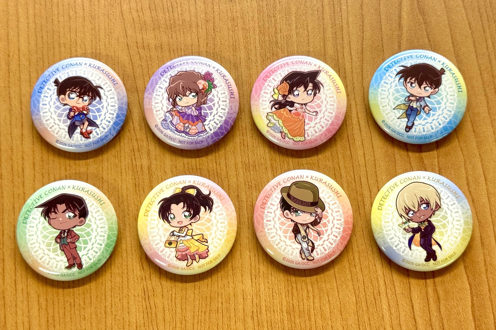 缶バッジは全8種