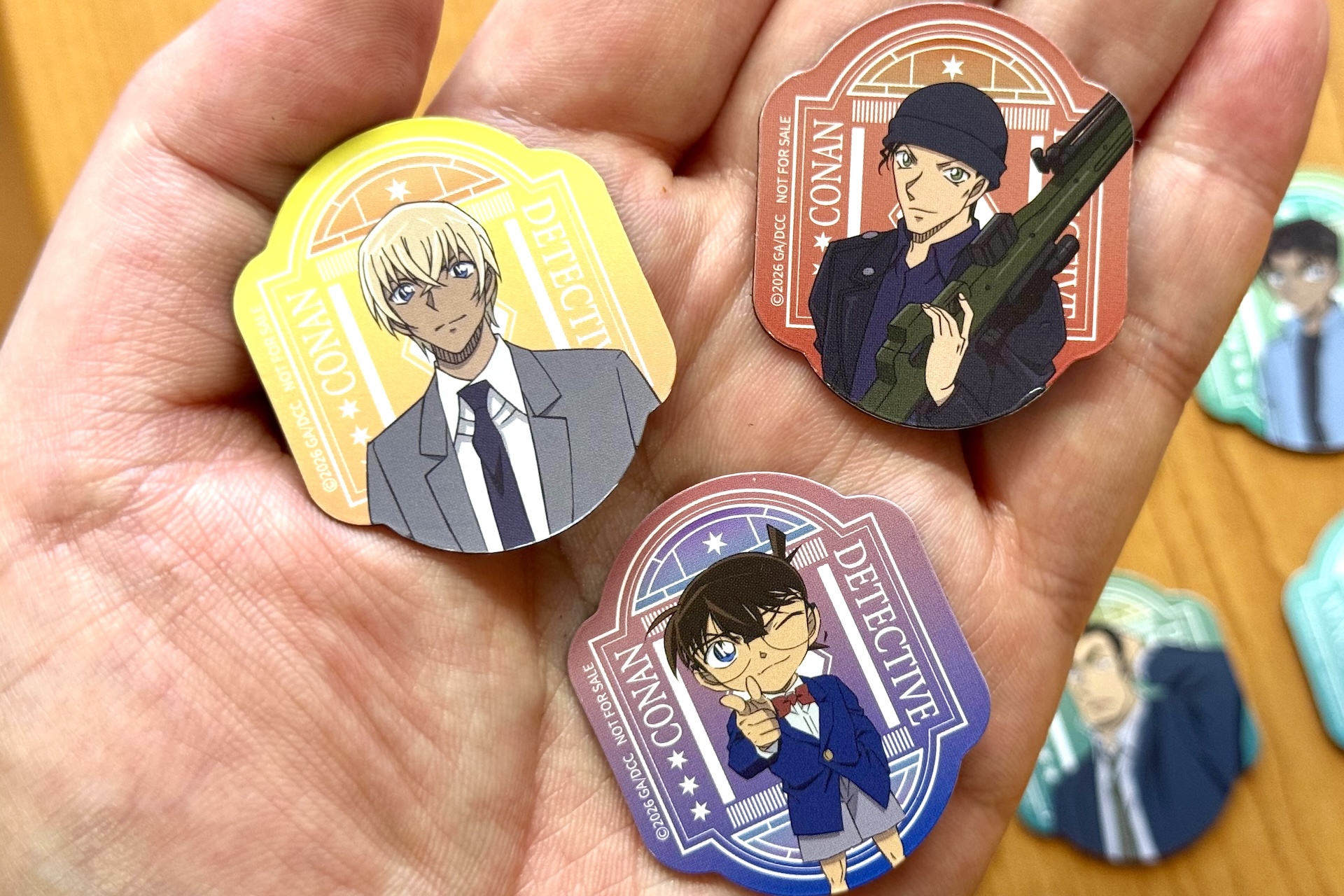 手のひらに乗せてみるとこのようなサイズ感だ。つい集めたくなるコレクション性の高いものとなっている