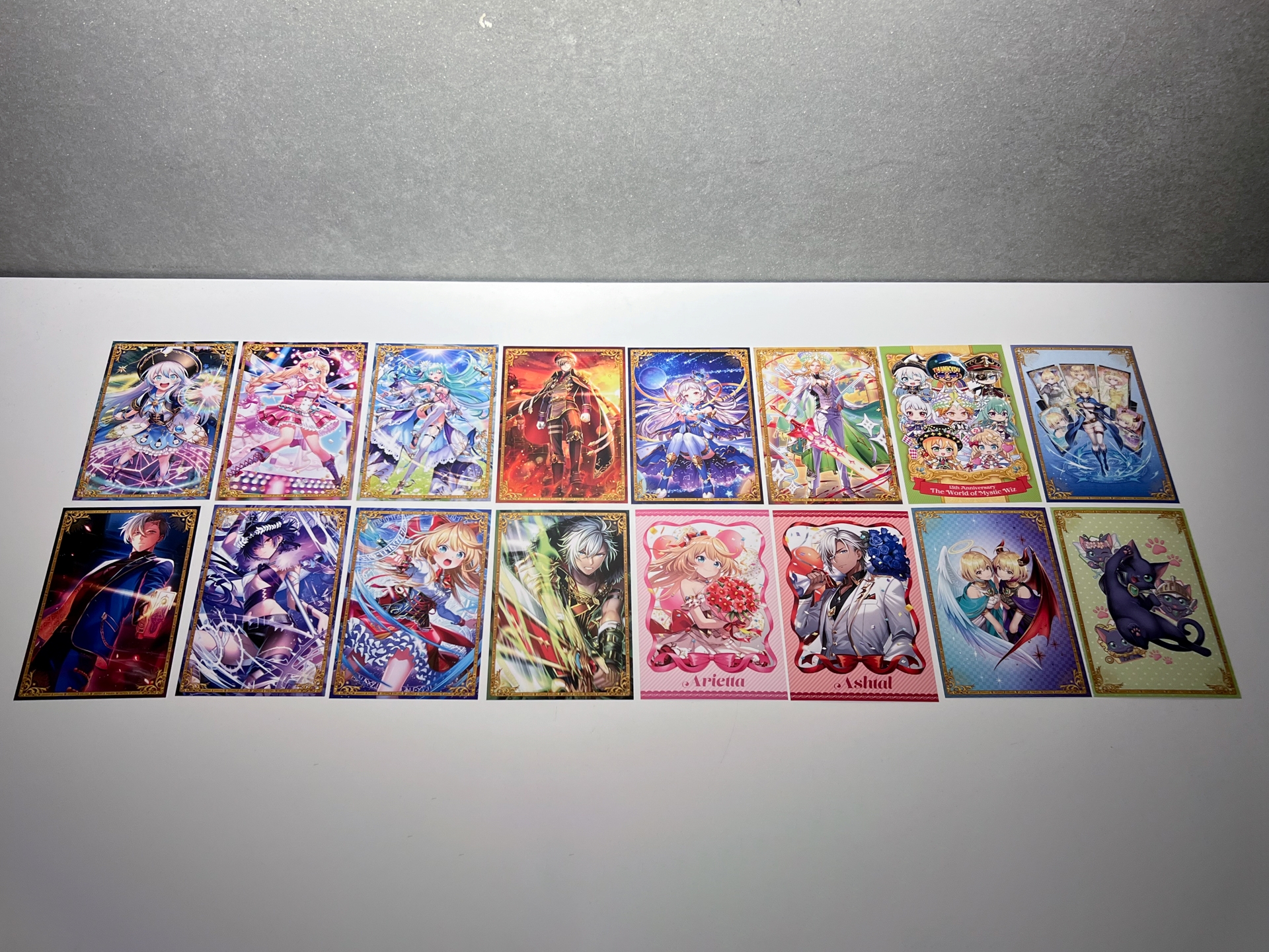 オマケのポストカードは、この16枚！