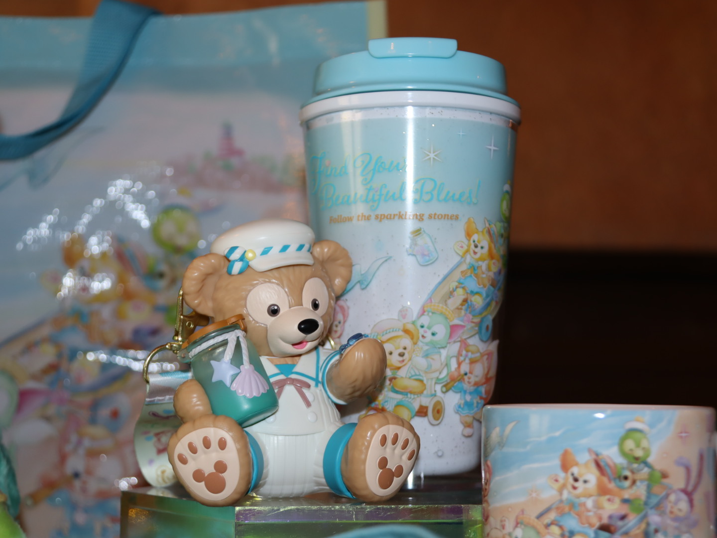 「ダッフィー＆フレンズ」より、4月14日より販売されるミニスナックケース、タンブラー、カップ