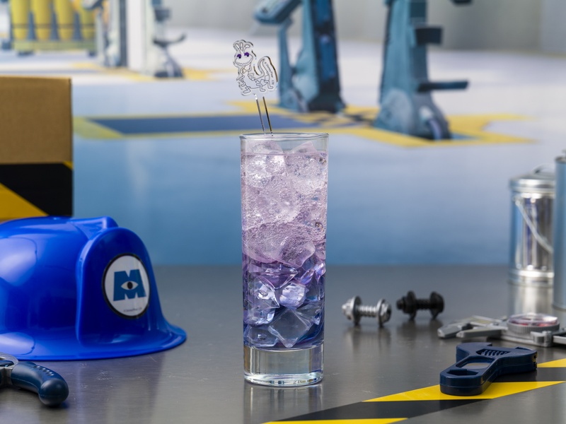 ＜ランドール＞ブルーティーソーダ（990円）