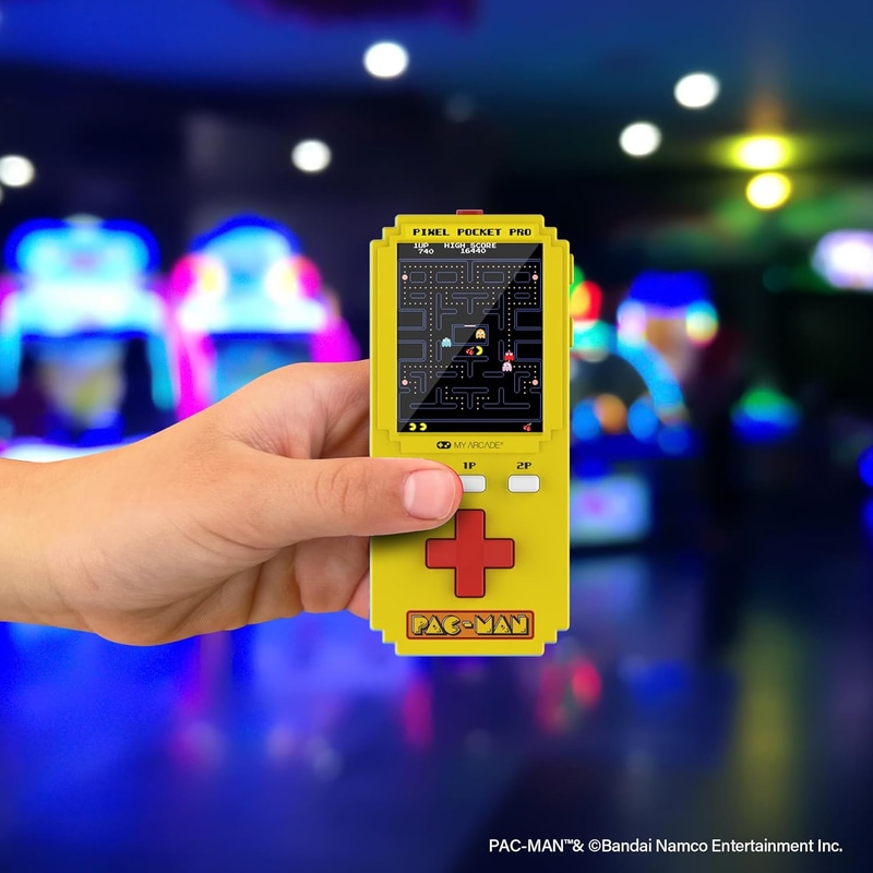 アーケードゲーム「PAC-MAN」が手のひらサイズのポータブルゲーム機になって登場