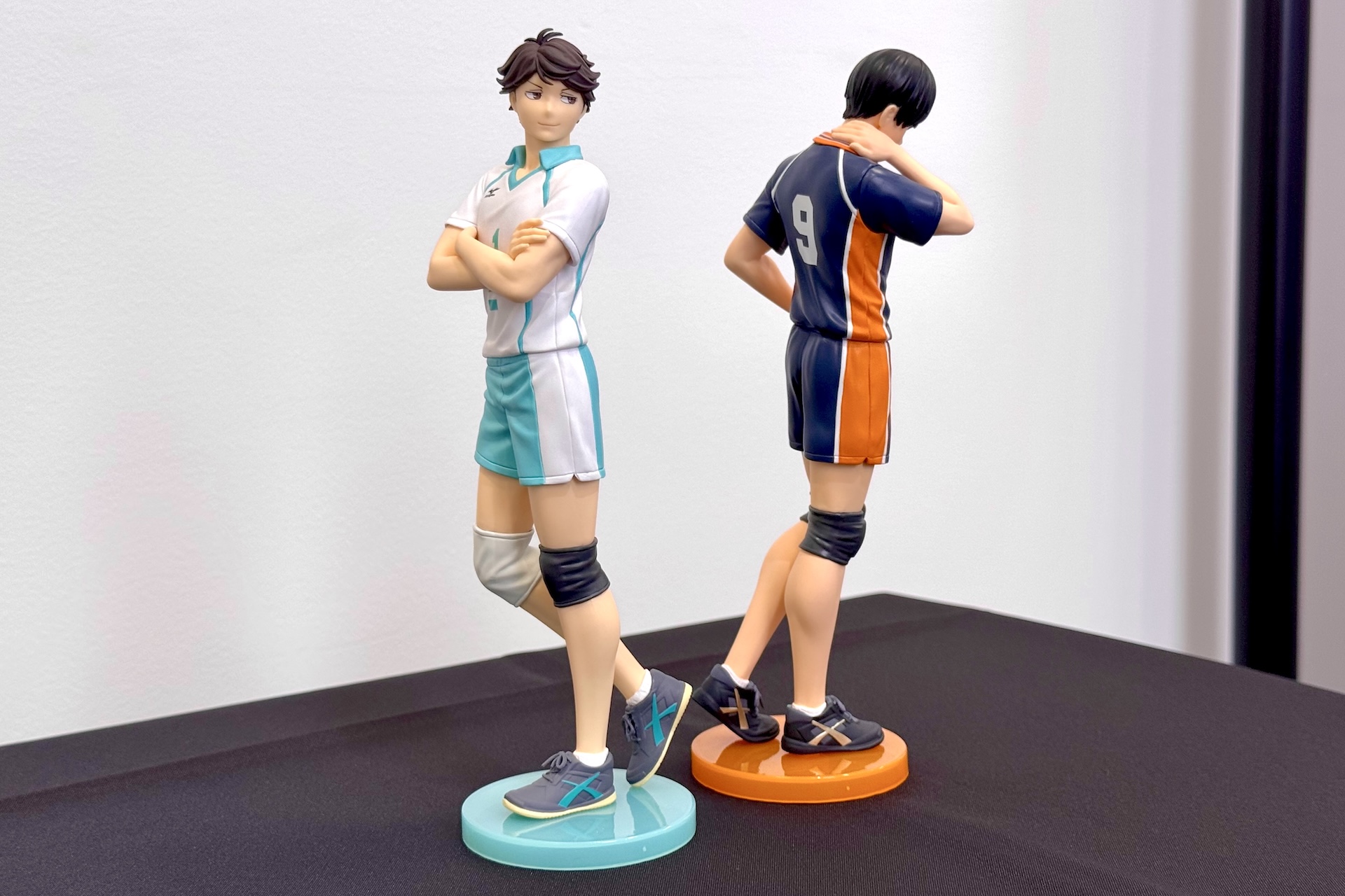 どの角度から切り取ってもアニメの1シーンのように絵になるディスプレイを楽しめる