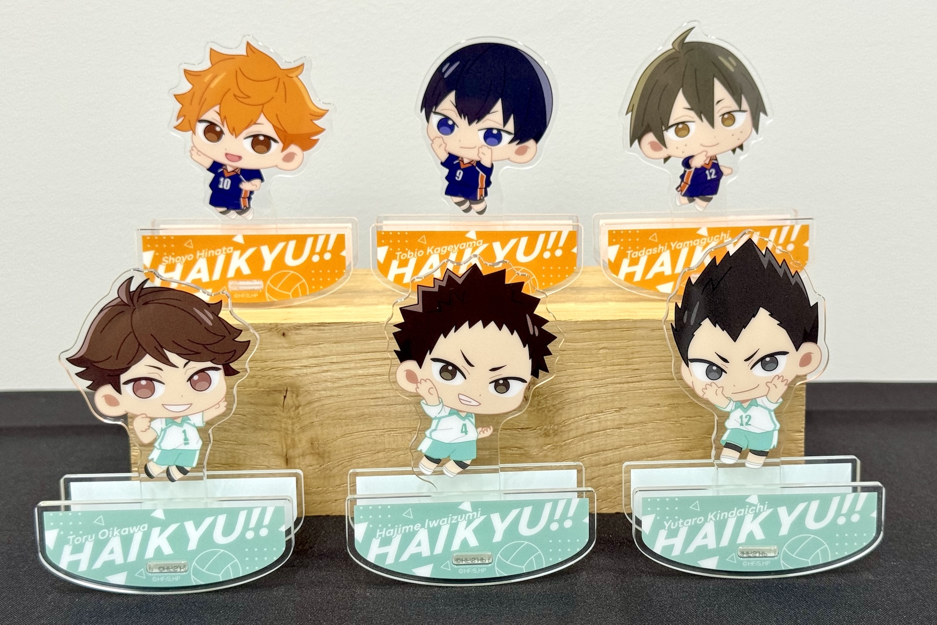 E賞 ゆらゆらアクリルスタンド。キャラクター違いの全6種が用意される