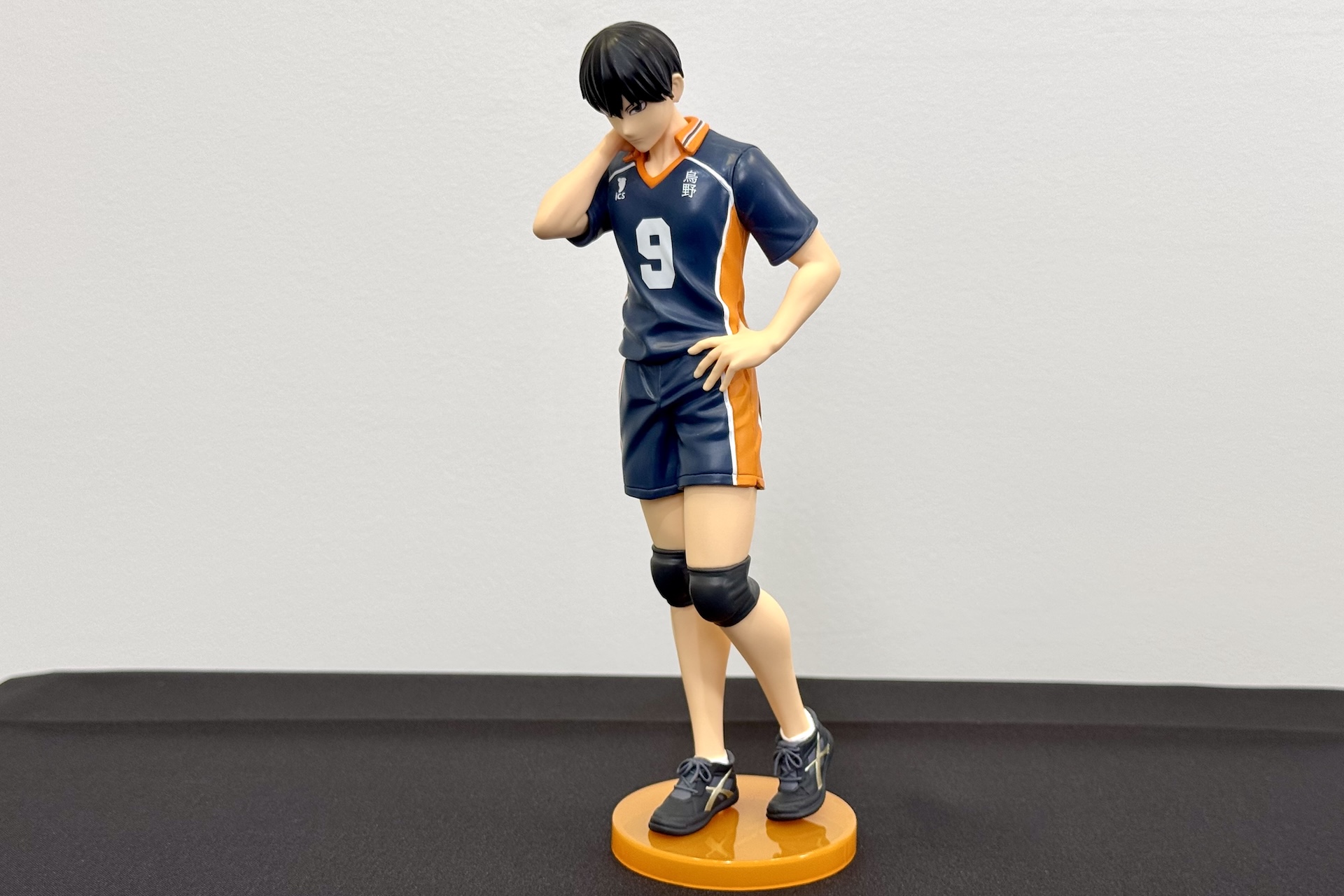 表情、仕草、ユニフォームのしわまで細部にわたって再現