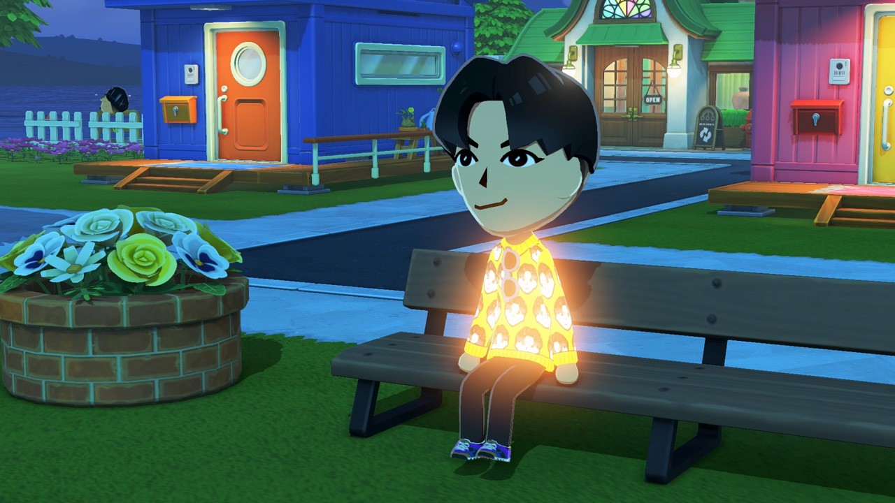 夜になると光る服も