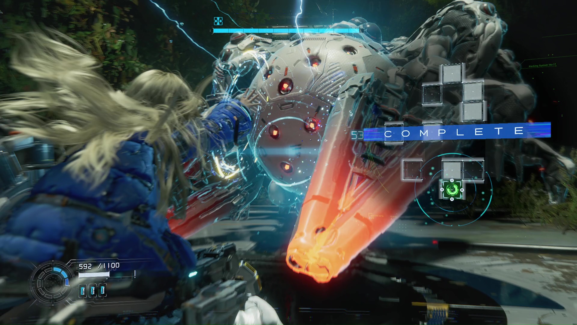 敵に狙われて絶体絶命の瞬間、ハッキングが発生してヒューを守るなんて場面も