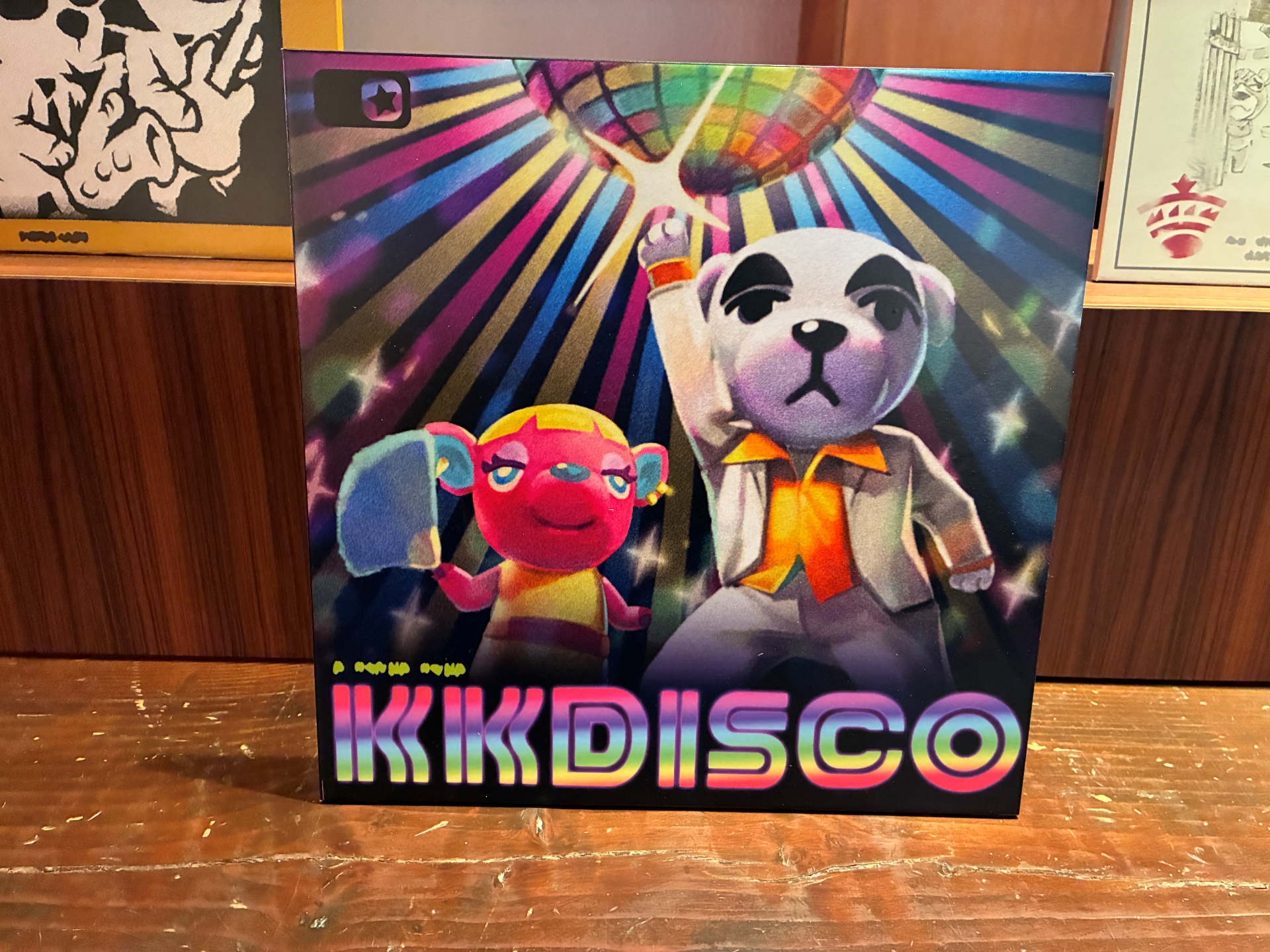 再現された楽曲のジャケット。ズラリと並んでいるので見応えがある