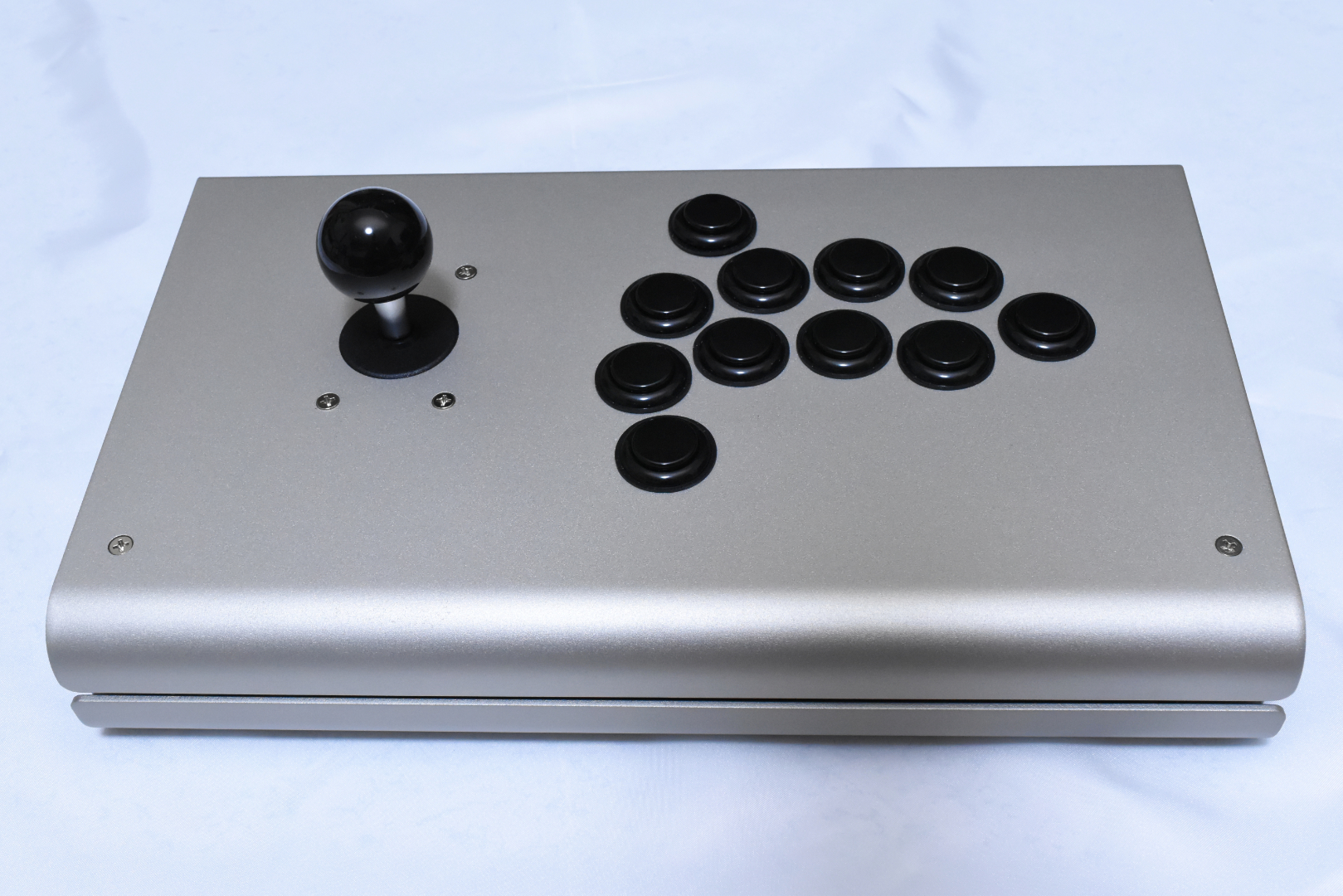 デフォルトの三和レバーと同様に簡単に付けることができた