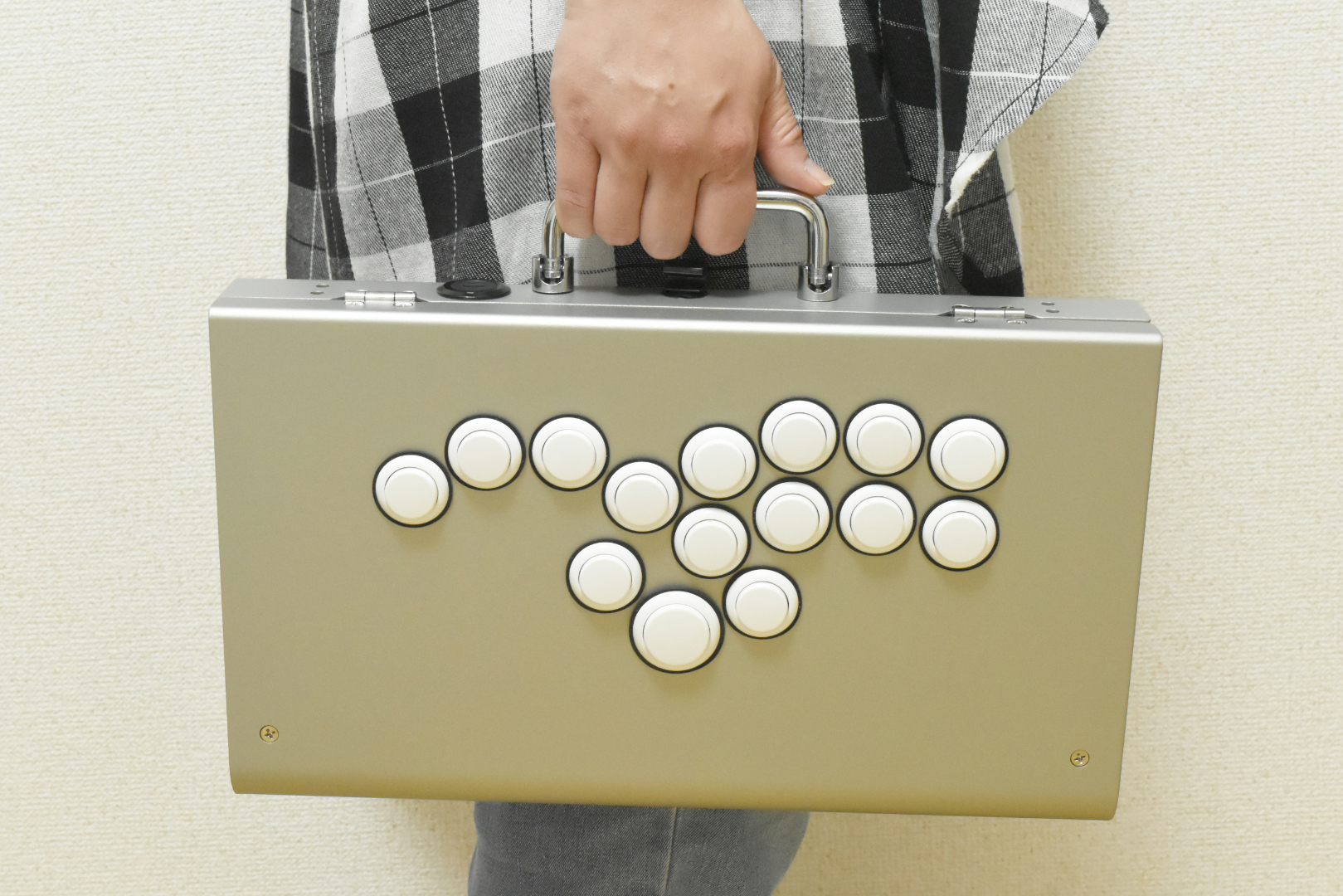 ハンドルを使わないときは折り畳めるので、邪魔にならないのもいい