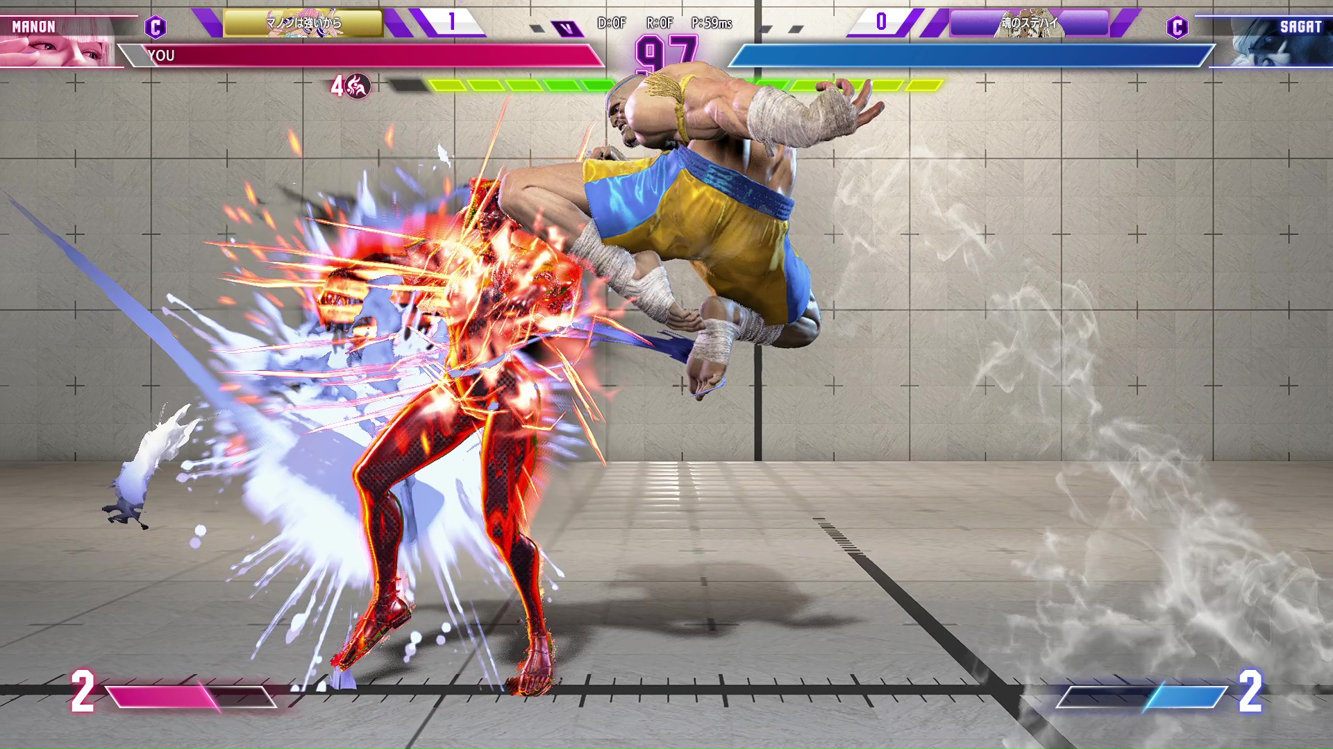 指がボタンに添えられているので、ドライブインパクト確定ポイントにも即座に対応できる